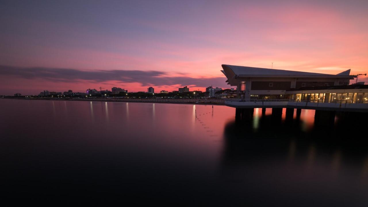 Cond Primavera Lignano Sabbiadoro Buitenkant foto
